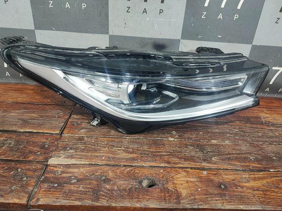 Фара правая LED Exeed TXL 21-нв Б/У Оригинал 605000768AA