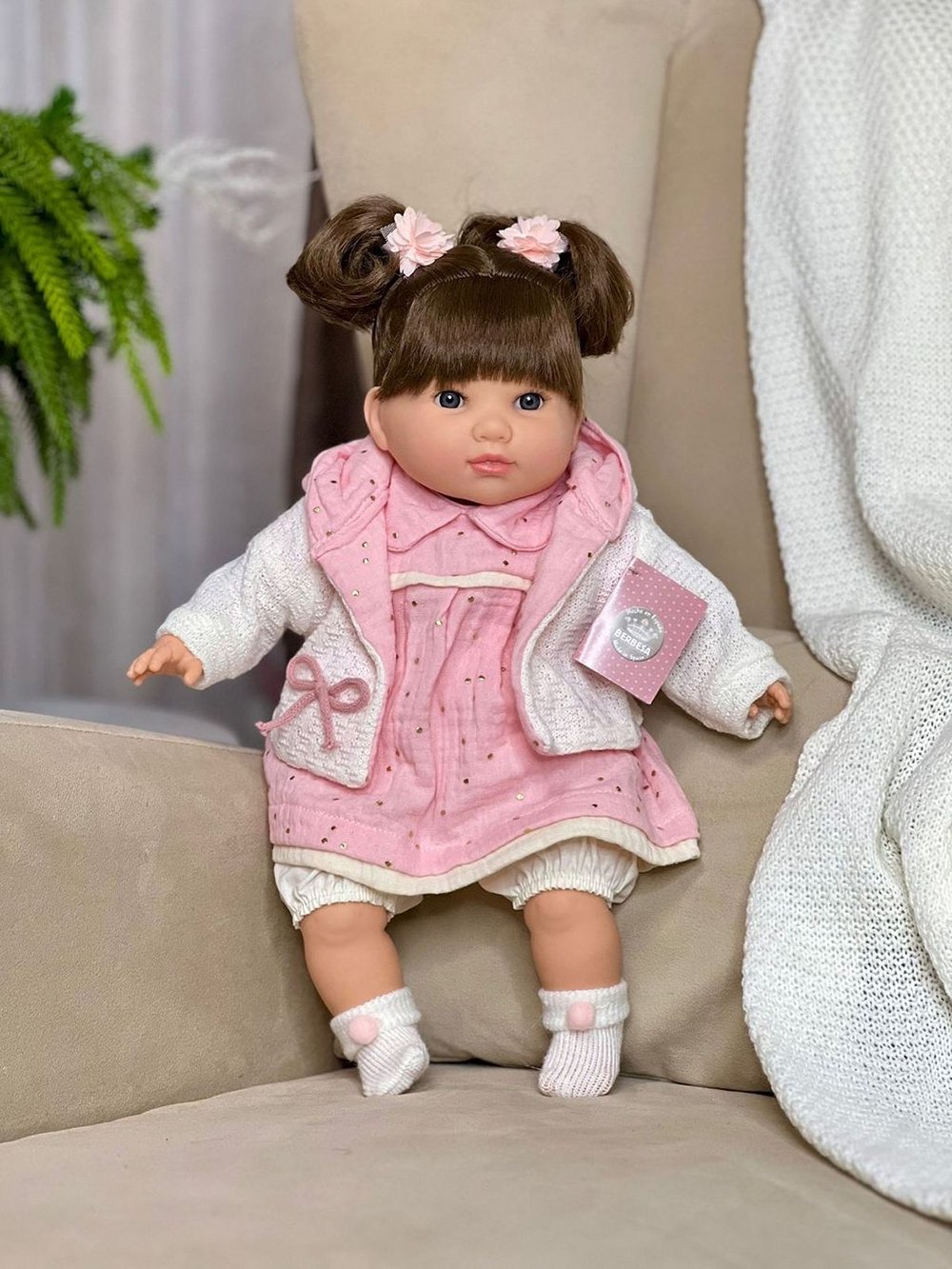 Кукла Berbesa мягконабивная 42см SANDRA в пакете (4423K)