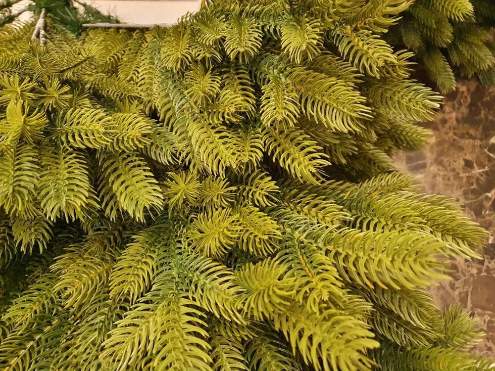 Ель искусственная «Эрмитажная» (Литая хвоя) 180 см / 1.8 м