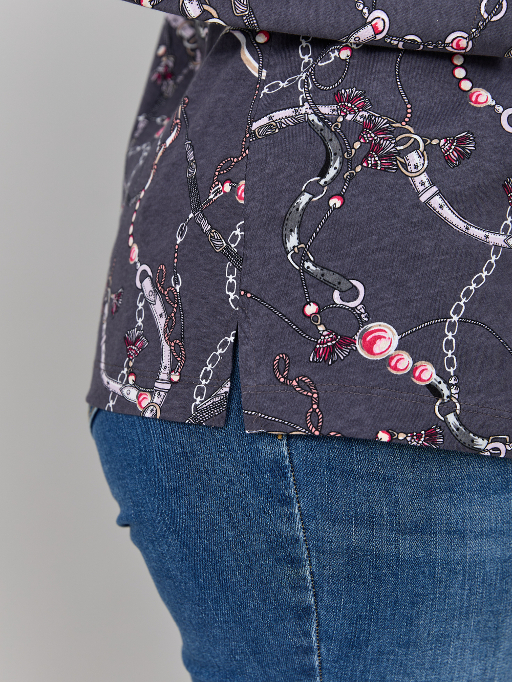 Блузка БЛ-22/серыйремни-цепи