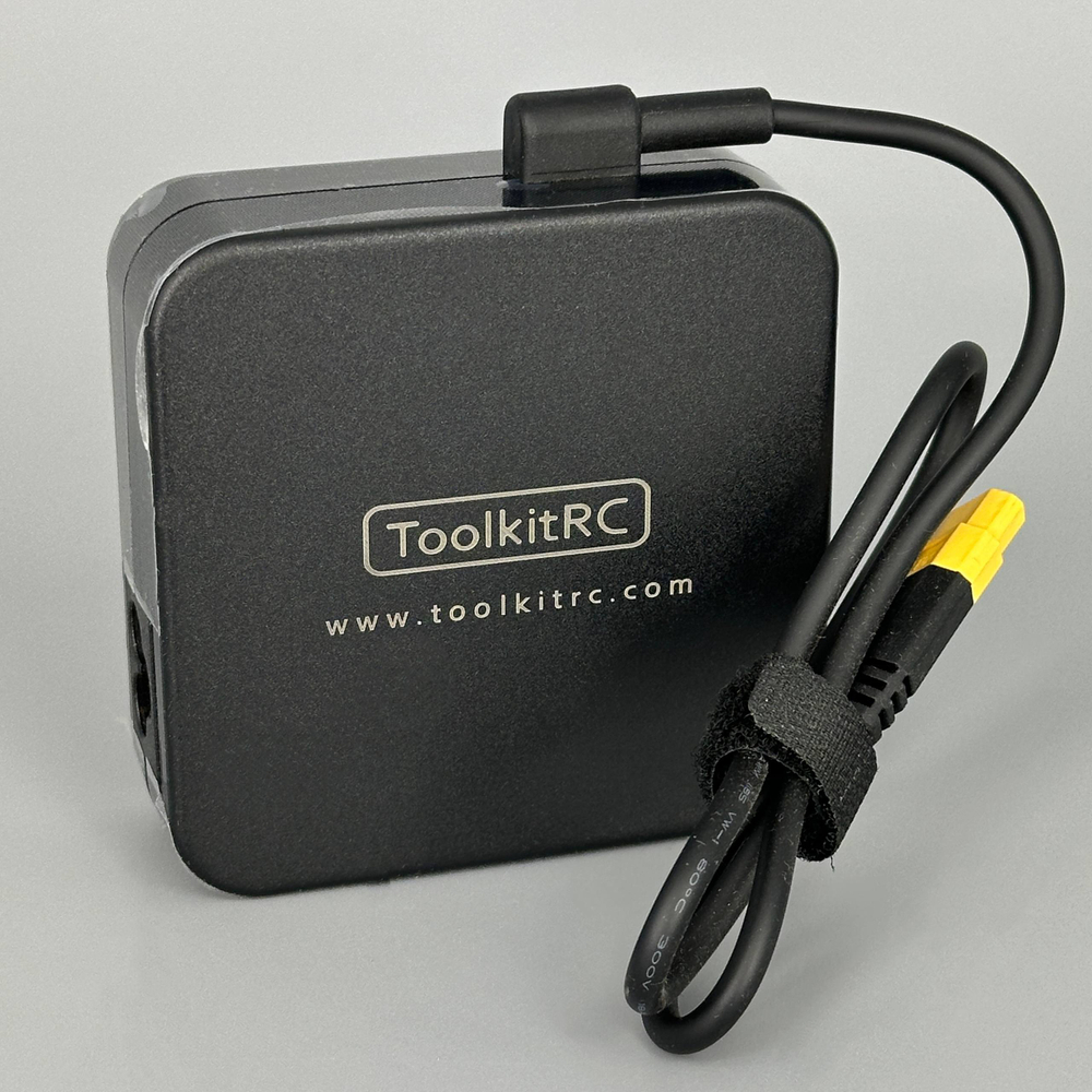 Блок питания ToolkitRC ADP100