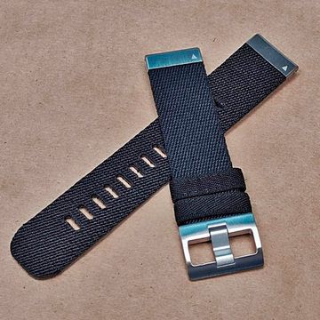 Ремешок нейлоновый 22 мм жакардовое плетение для Garmin MARQ / Epix / Fenix (47 мм) (Черный, серебристый)