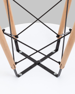 Стол Eames DSW NEW D80