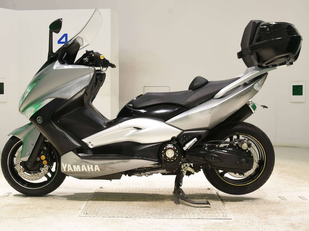 Yamaha T-Max 500 2011