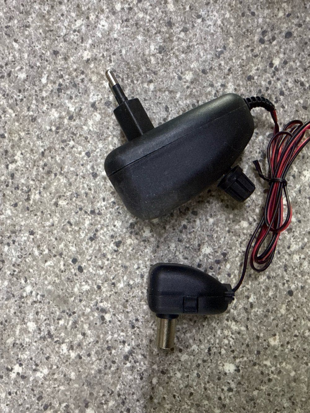 Сетевой блок питания с регулировкой для ТВ антенны 12V / 100mA