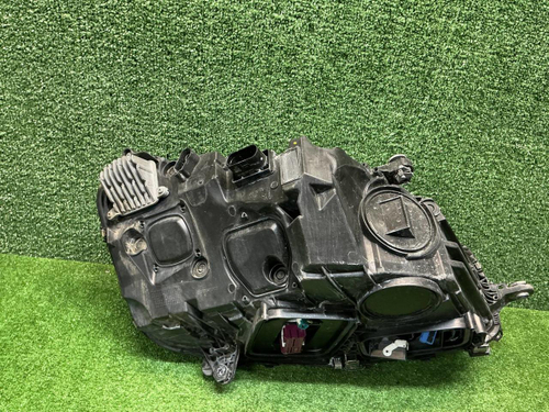 Фара левая Mercedes S W223 (20-нв) Digital Light