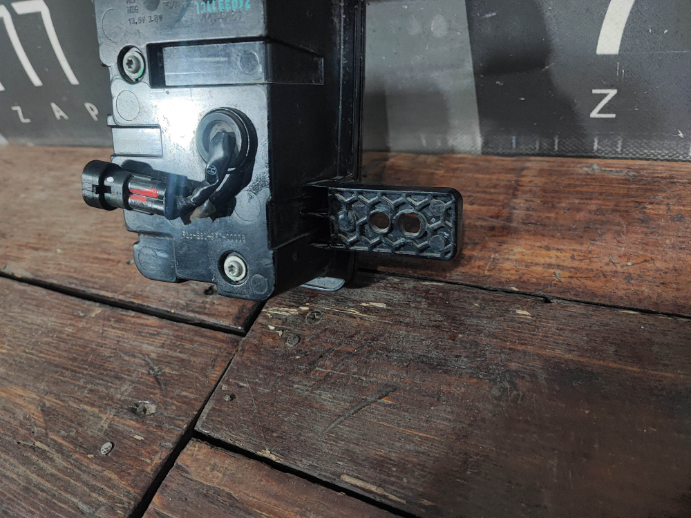 ПТФ задний левый Jetour T2 23-нв Б/У Оригинал F264416030