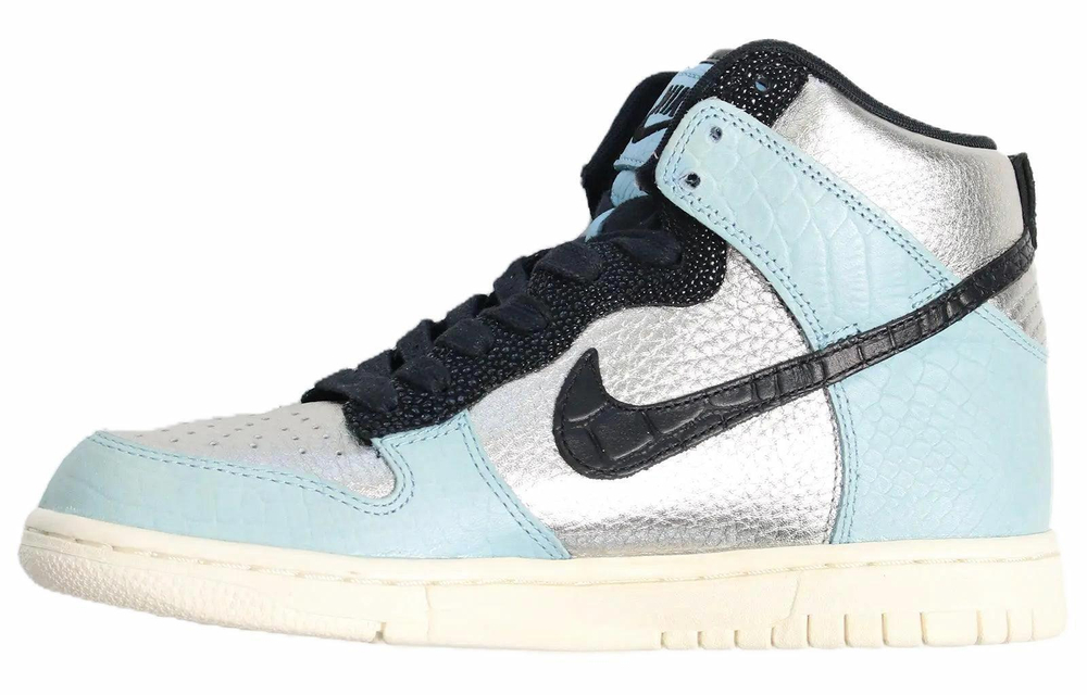 Кроссовки Nike Dunk Hi Lx (Женская размерная сетка)