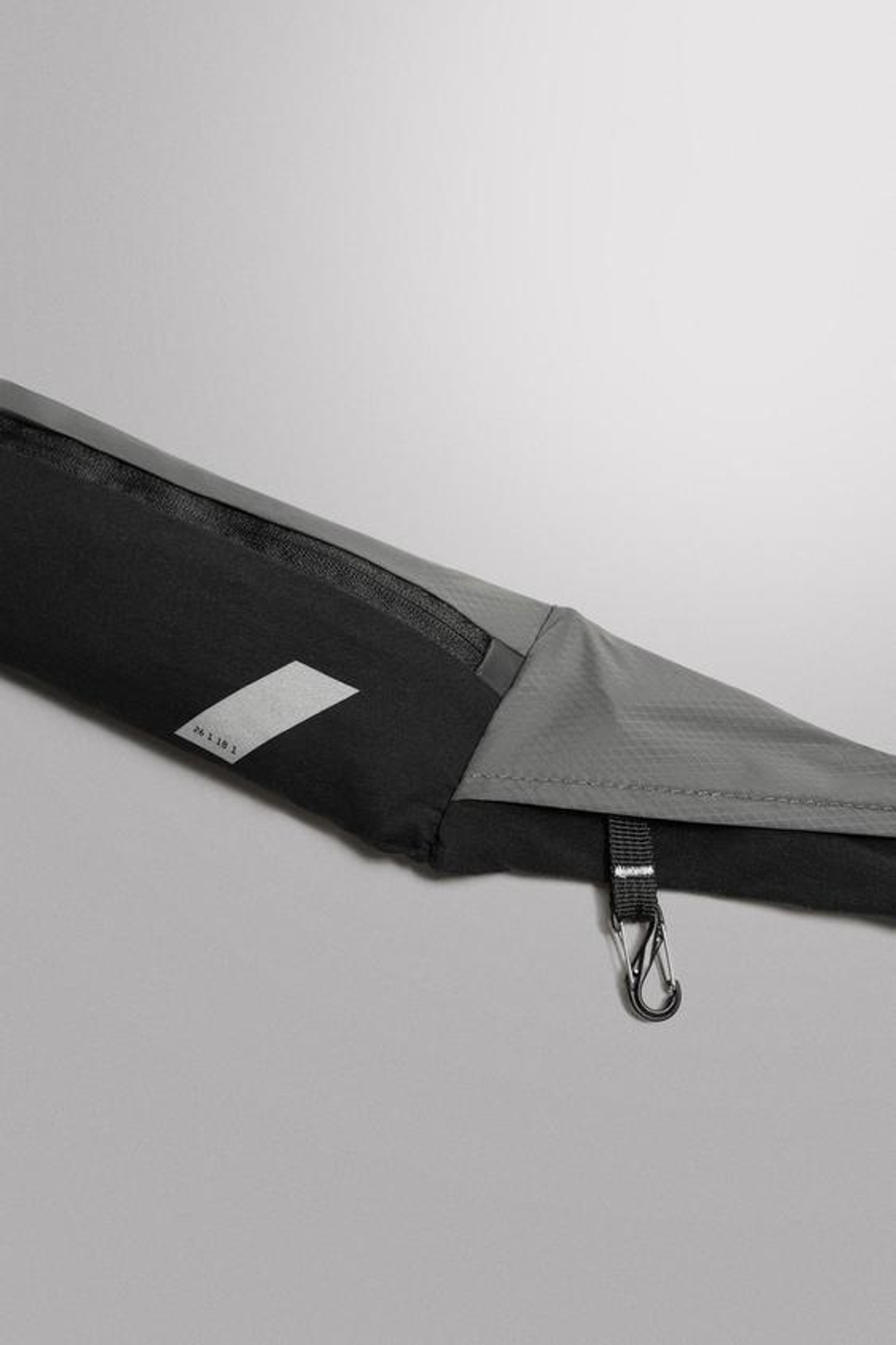 ZARA СПОРТИВНАЯ ПОЯСНАЯ СУМКА ИЗ ВЫСОКОТЕХНОЛОГИЧНОЙ ТКАНИ, ЧЕРНЫЙ