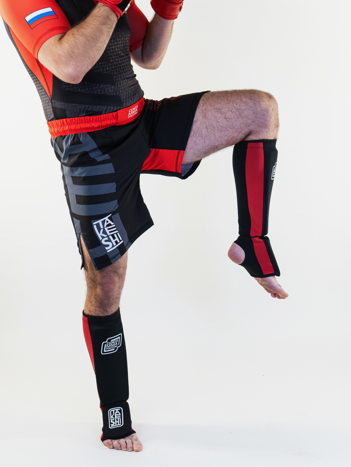 Защита голени формованная TFG Союз  ММА неопрен черно-красный