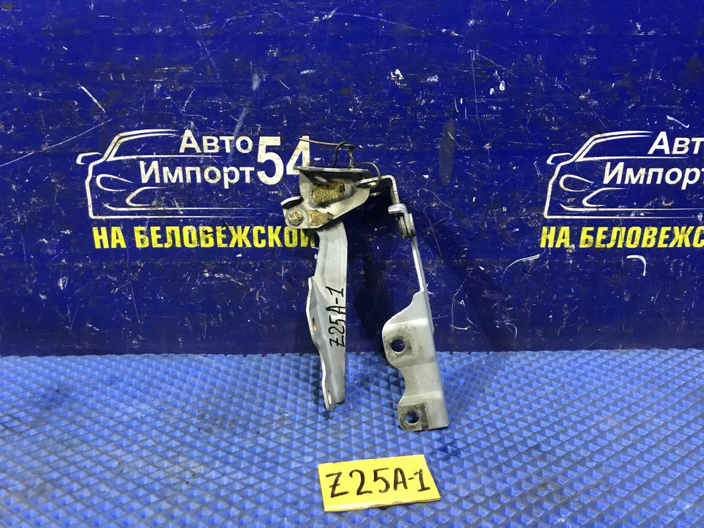 Петля капота левая MITSUBISHI COLT 2003