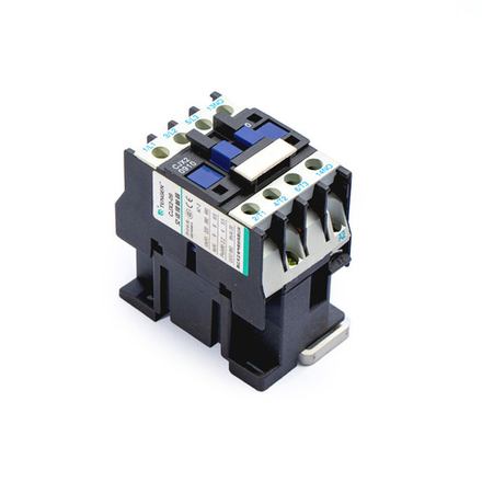 7 Контактор переменного тока 24 В