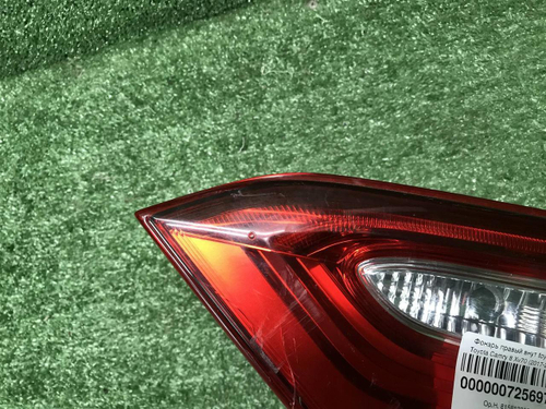 Фонарь правый внут Toyota Camry xv70 17-нв галоген