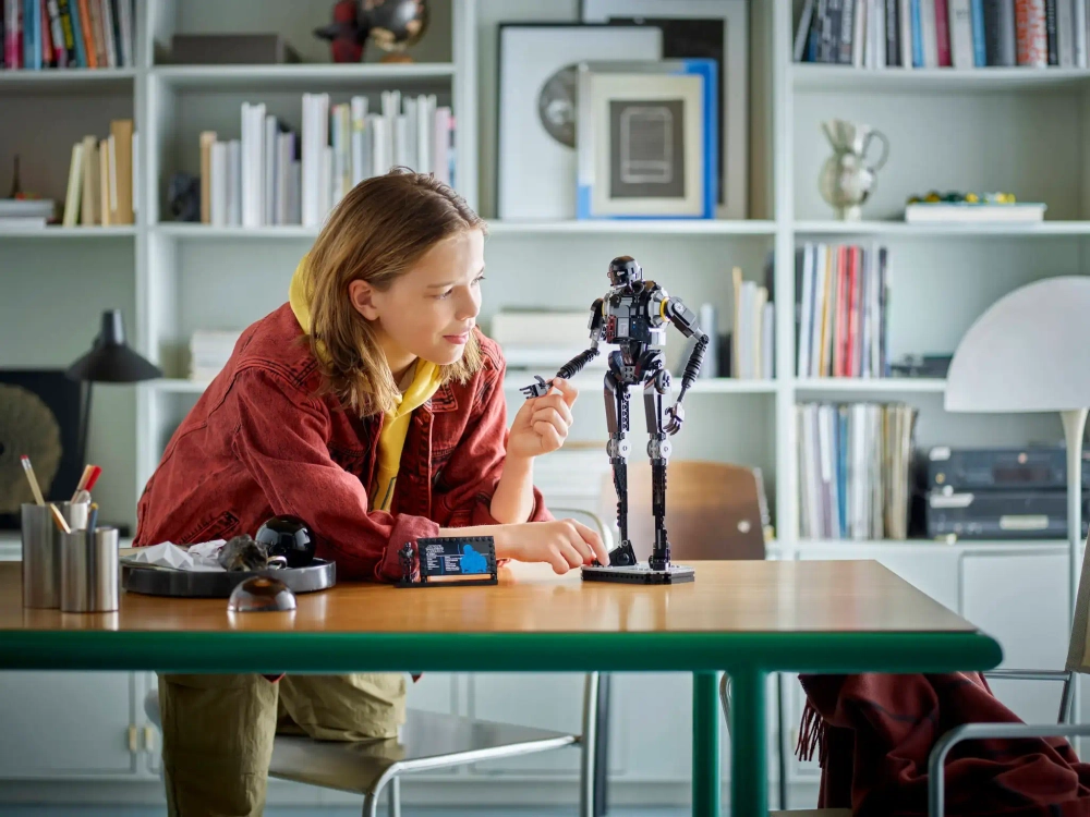 Конструктор LEGO Star Wars 75434 Охранный дроид K-2SO