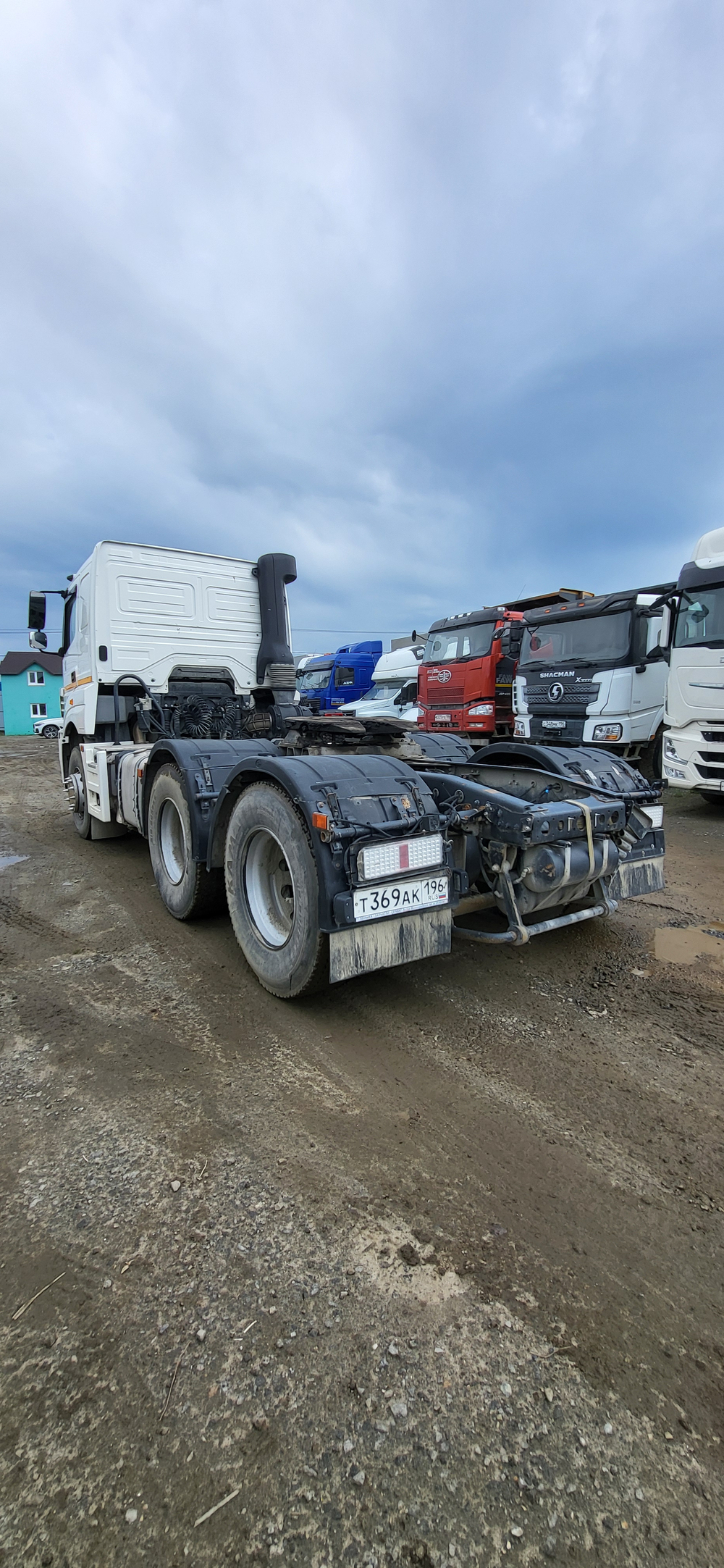 КамАЗ 65206 6x4 Седельный тягач 65206-T5 (Дизельный, 12,0 л, 428 л.с., МТ)