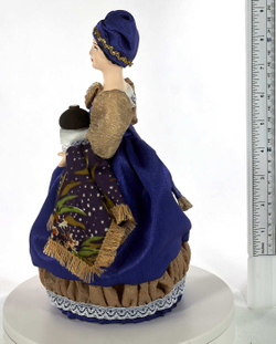 Фарфоровая кукла коллекционная  Купчиха с пасхальным куличом 19 век Россия. Сувенир ручной работы