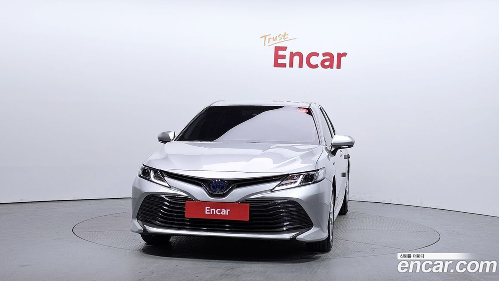 Toyota Camry (XV70) 2.5 LE Hybrid (04.2020)