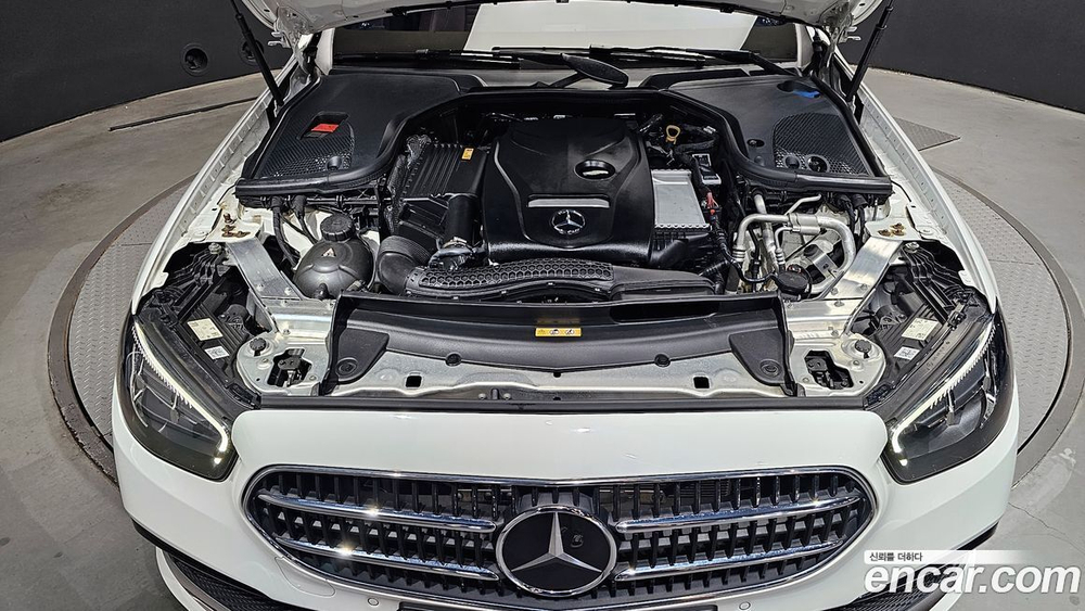 Mercedes-Benz E-Class W213 E250 Avangarde (12.2020)
