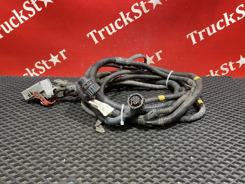 Проводка задних фонарей 2018г