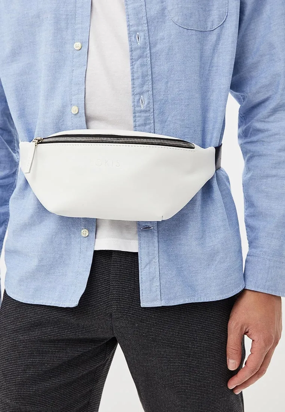 белая поясная сумка