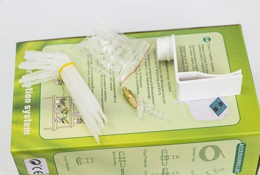 Набор для капельного полива домашних растений с таймером