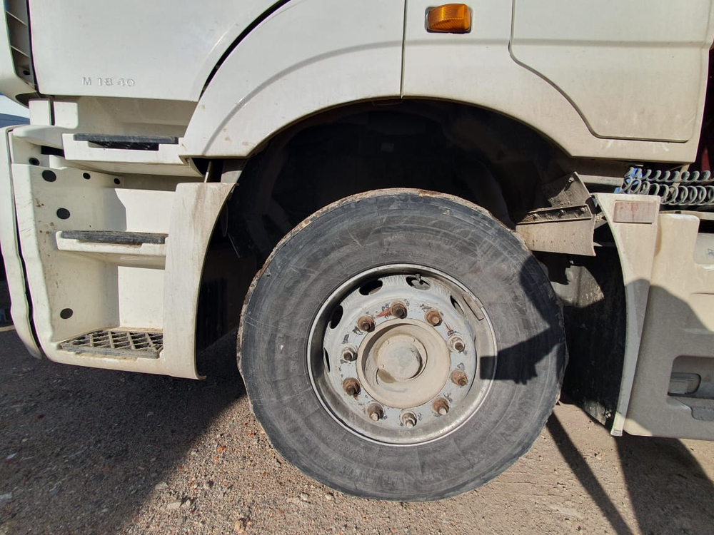 КамАЗ 5490 4x2 Седельный тягач 5490-S5 (Дизельный, 12,0 л, 401 л.с., АТ)