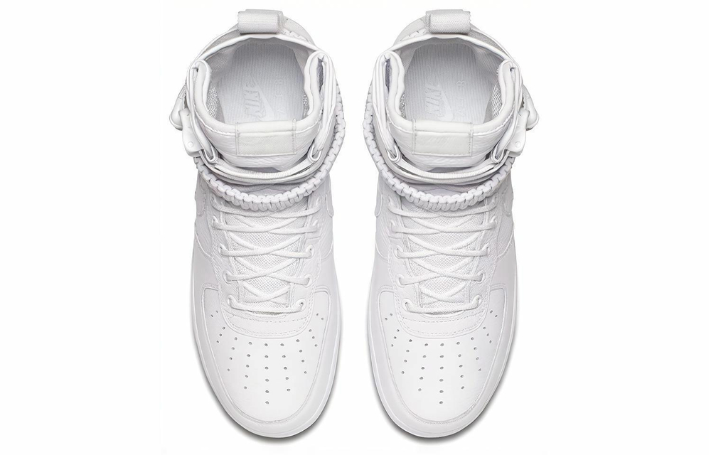 Кроссовки Nike Air Force 1 Sf Triple White Complexcon
