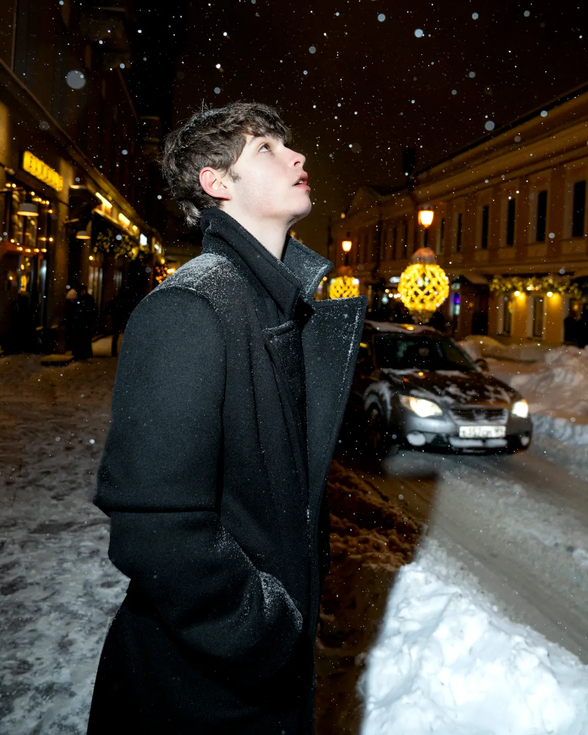 Черное пальто 