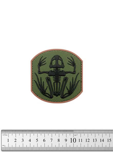 Шеврон Скелет лягушки PVC. Чёрный на оливе