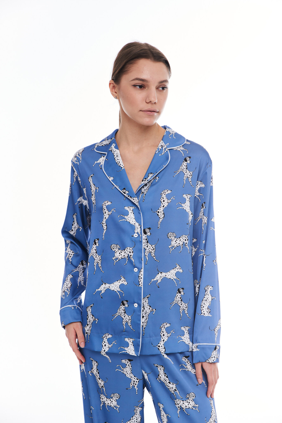 Шелковая блуза с кантом и далматинцами