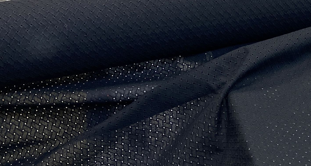 Ткань 100% хлопок-шитье (Италия) ш-145см цена за 0,8м