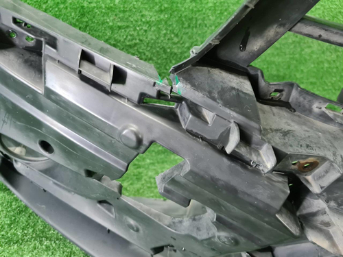 Бампер передний Lada Vesta (2015-н.в.) Cross