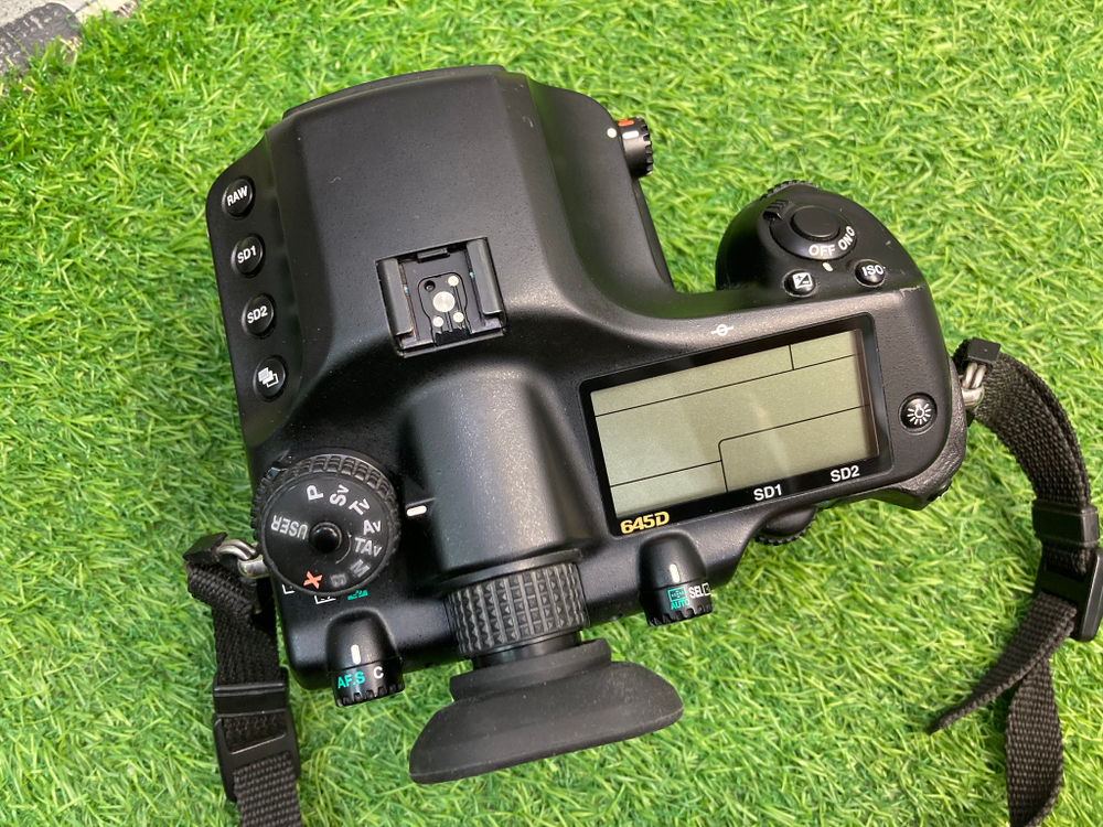 Pentax 645D 5.200 кадров