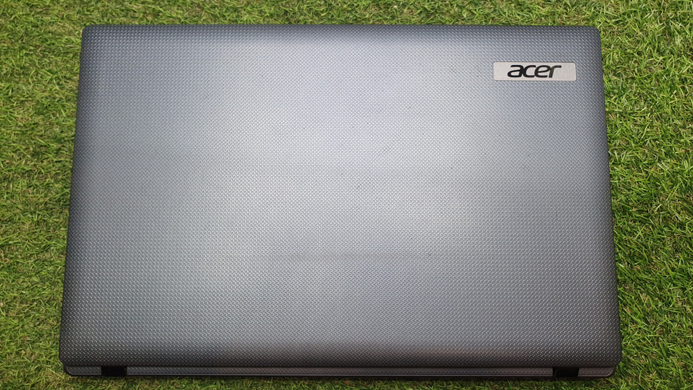 Ноутбук Acer Pentium/3Gb