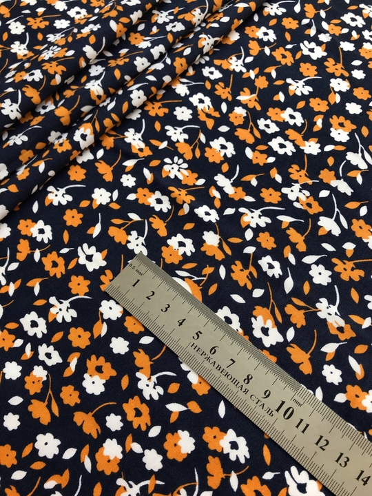 Штапель принт цветы мелкие белые/желтые на синем D02C2