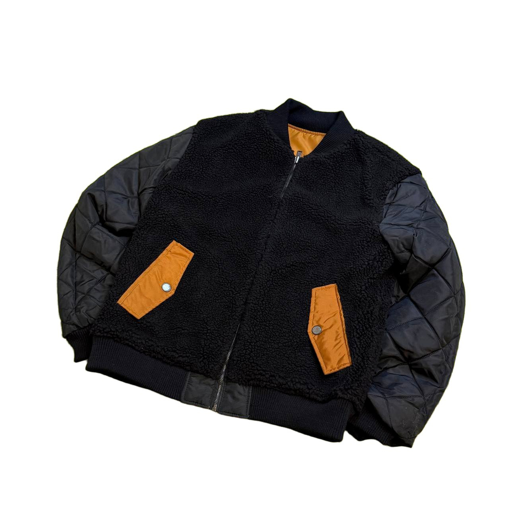 Двухсторонний бомбер Guess