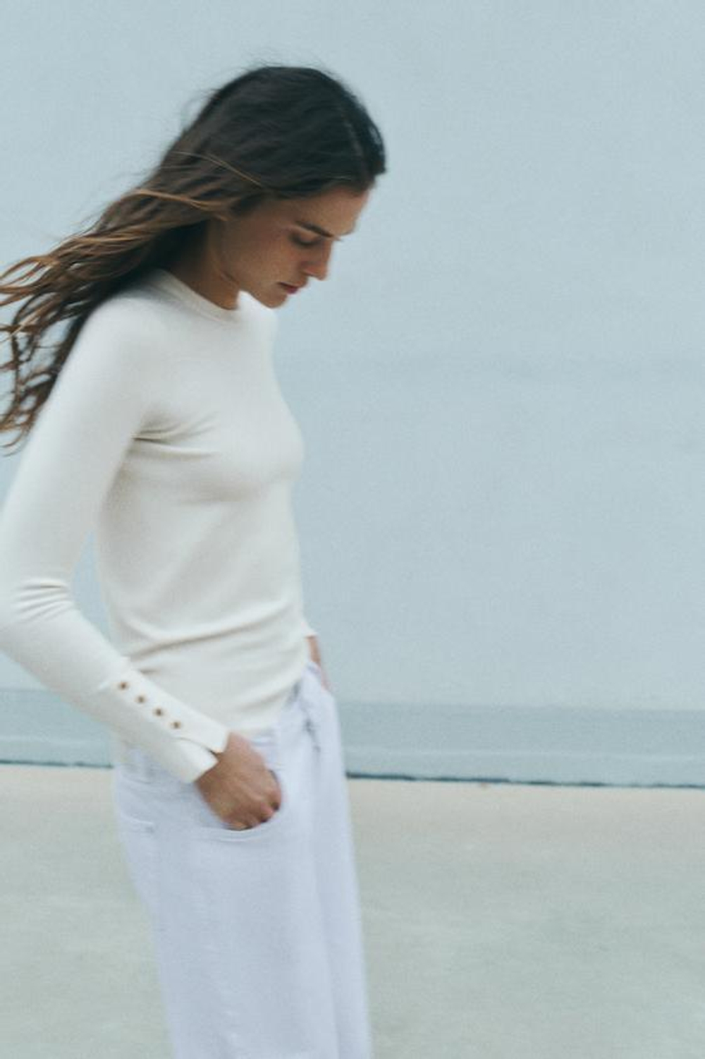 ZARA БАЗОВЫЙ ОДНОТОННЫЙ ДЖЕМПЕР, ЭКРЮ