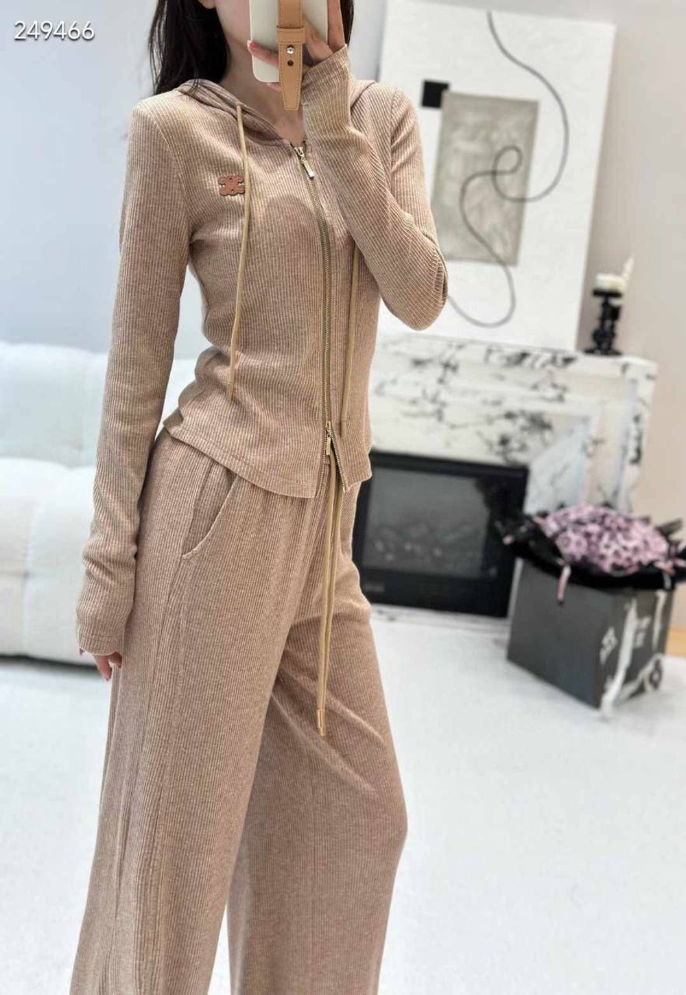 Костюм Celine