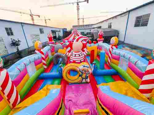 Коммерческий надувной батут «Парк развлечений 3» 12*6*7 м