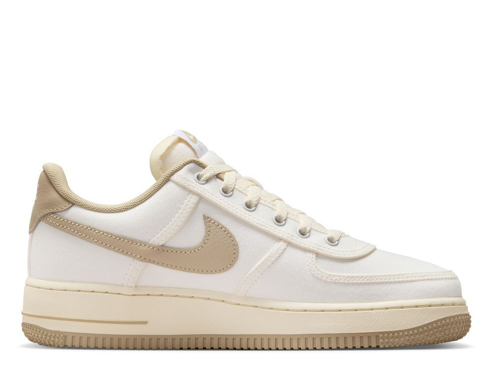 Баскетбольные кроссовки  Nike Air Force 1 '07 Biale