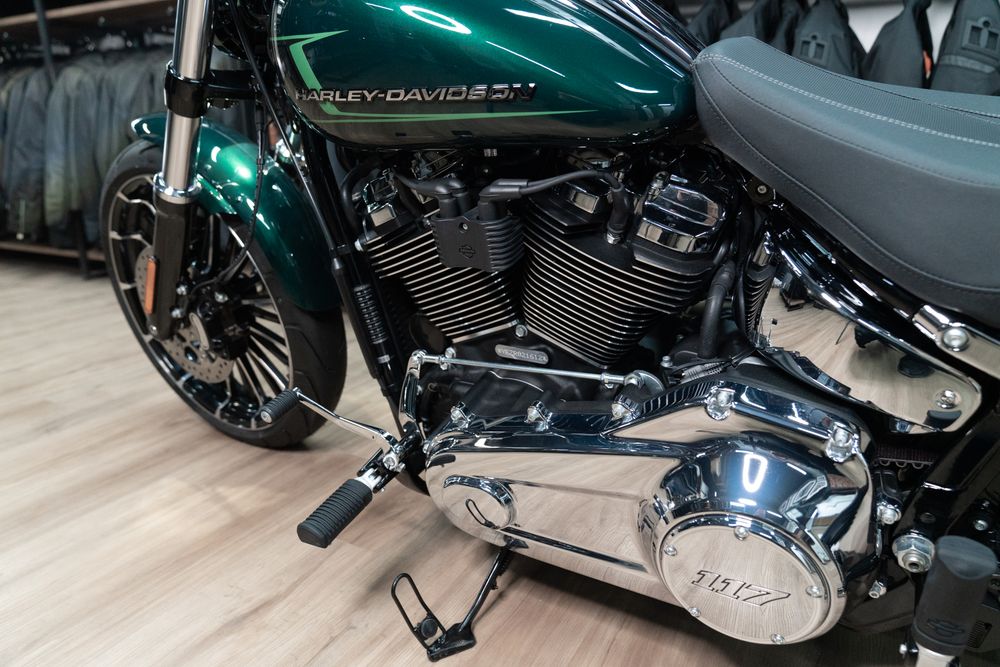 Breakout 117 Alpine Green, 2024 Пробег: 1 км