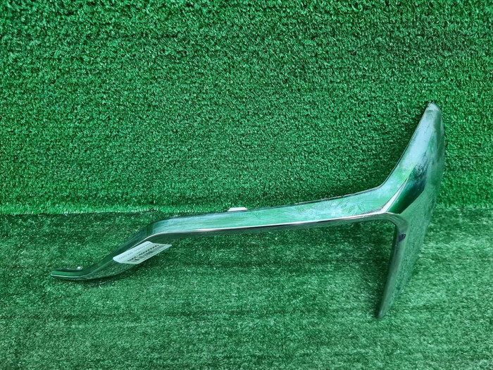 Молдинг заднего бампера левый Geely Monjaro 21-нв