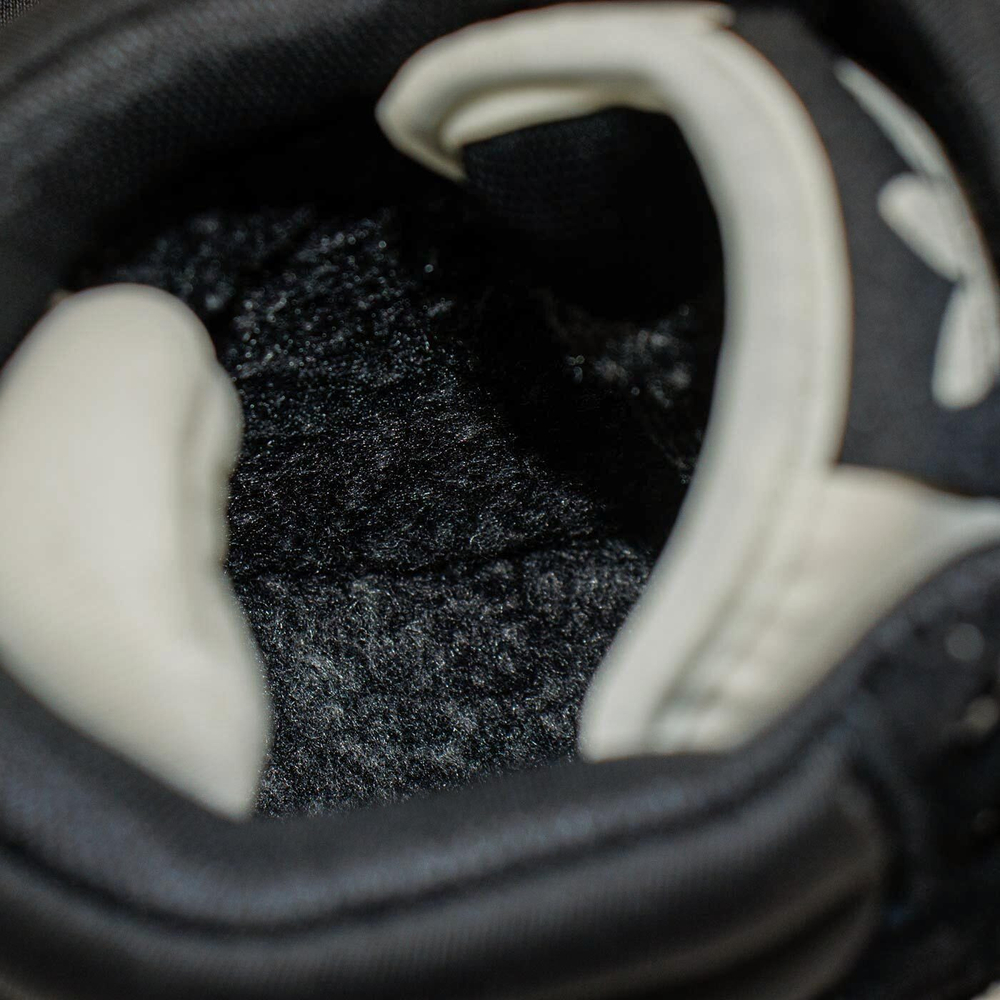 Кроссовки Adidas Campus Black / White with Fur