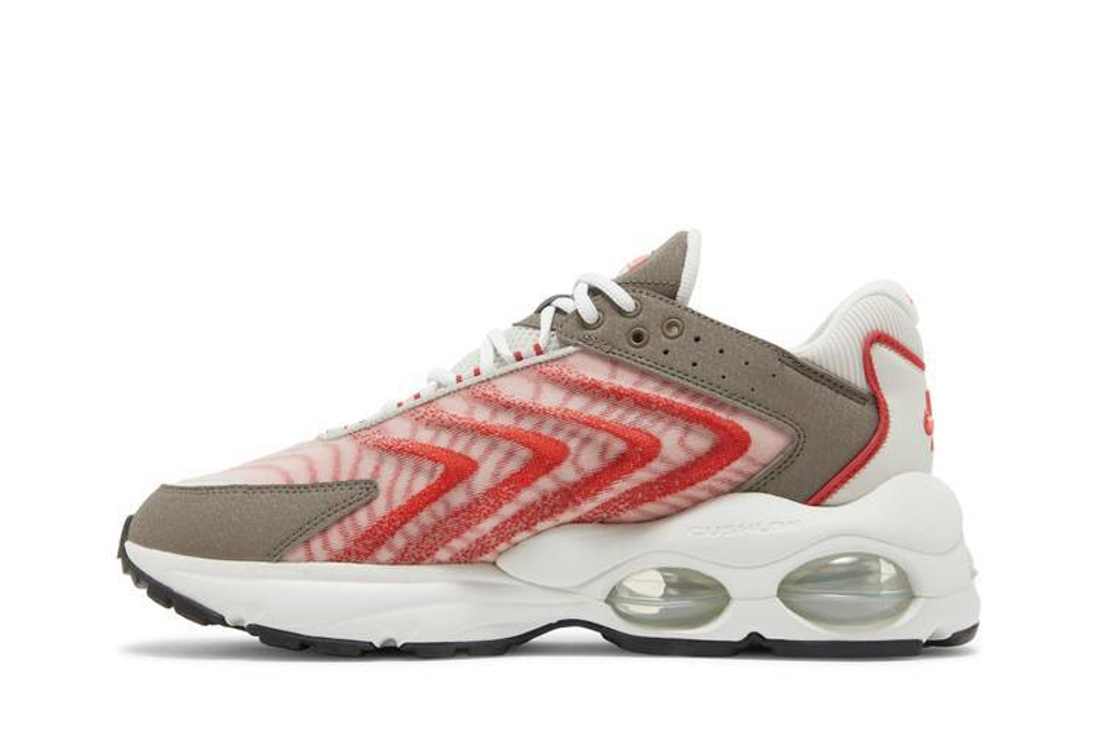 Кроссовки Nike Air Max Tw