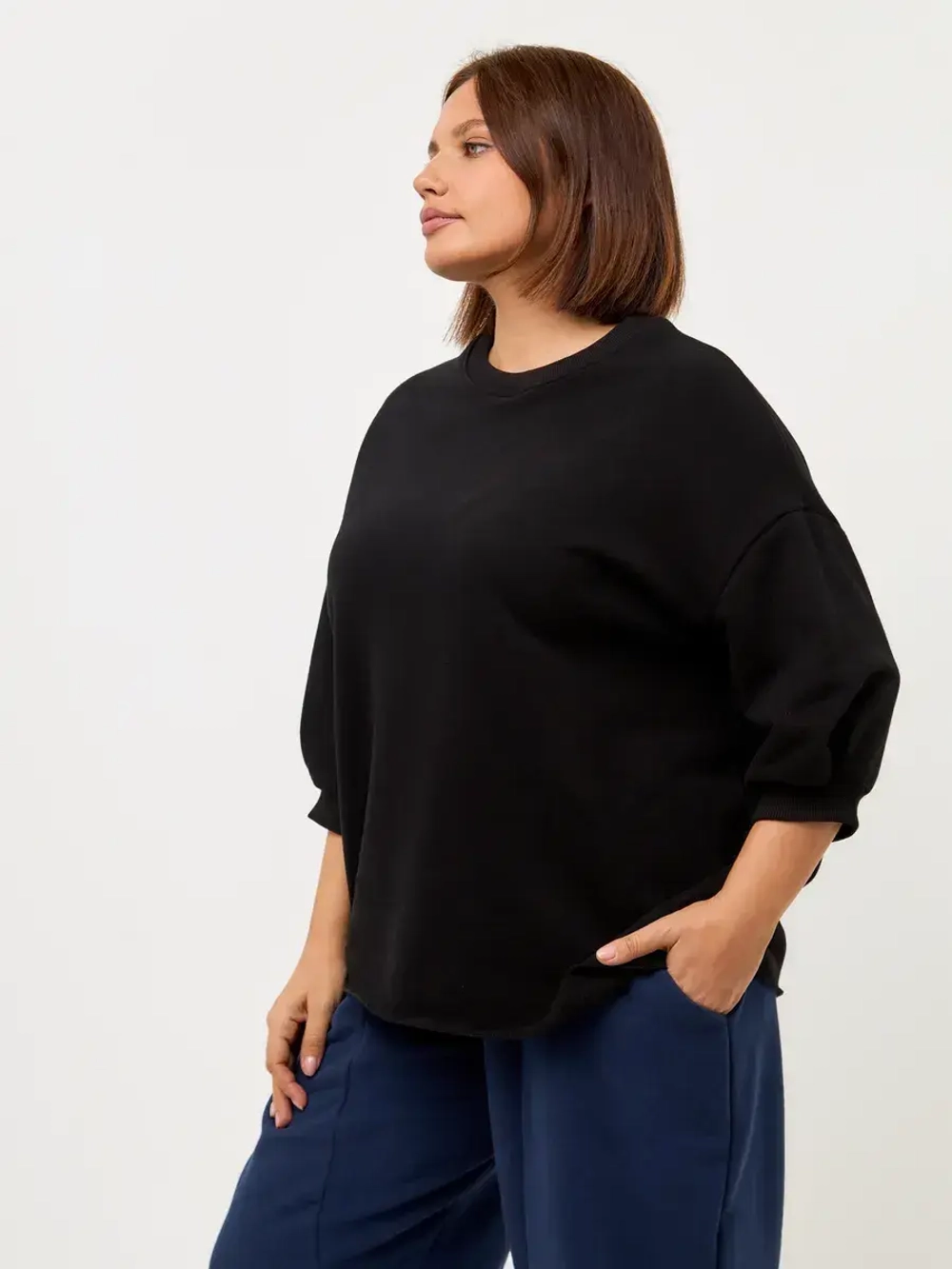 Свитшот оверсайз утепленный с рукавами 3/4