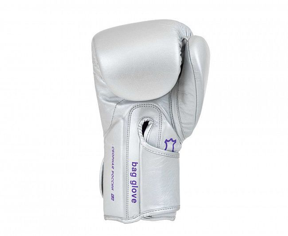 Перчатки снарядные Clinch Undefeated Russian Team серебристые C163RT