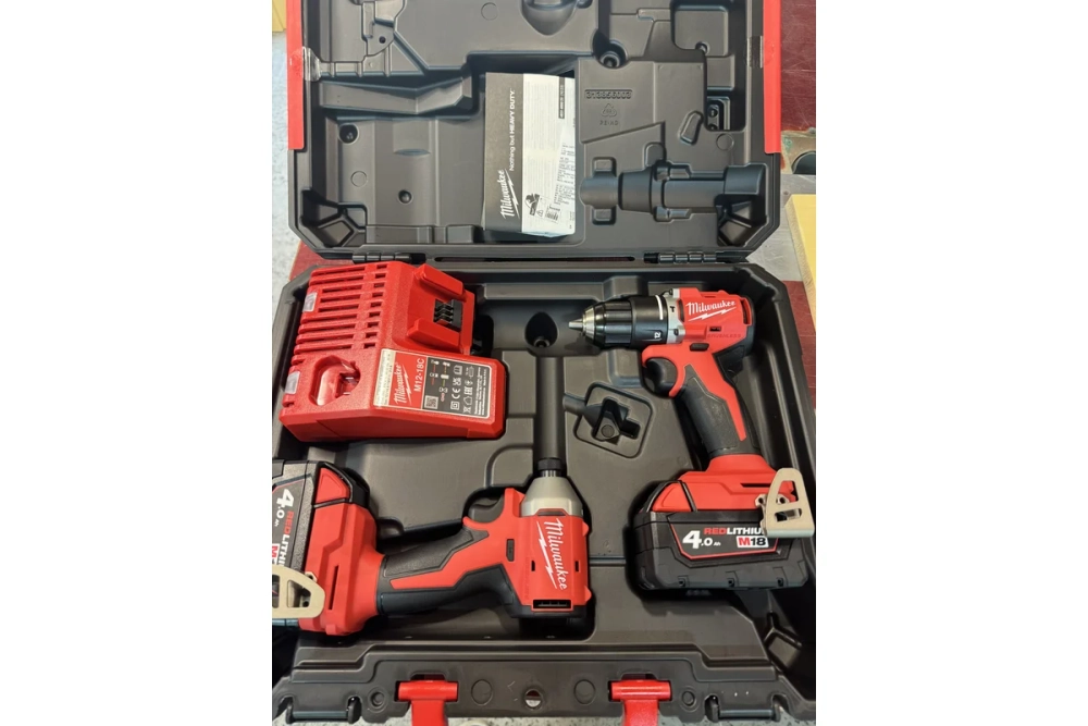 Набор инструментов Milwaukee M18BLCPP2A-402C 4933492827
