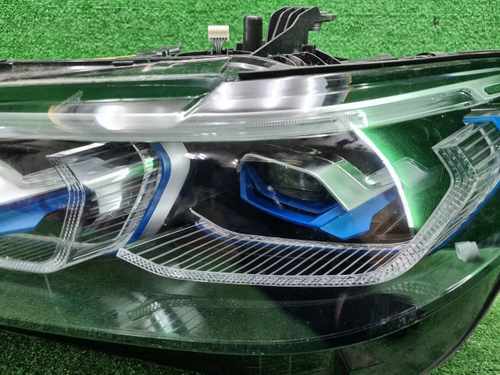 Фара левая BMW X7 G07 (19-22) Laser Light