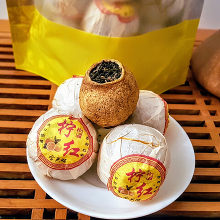 2025 Красный чай в лимоне 10–12 г