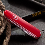 Нож Victorinox Waiter, 84 мм, 9 функций, красный